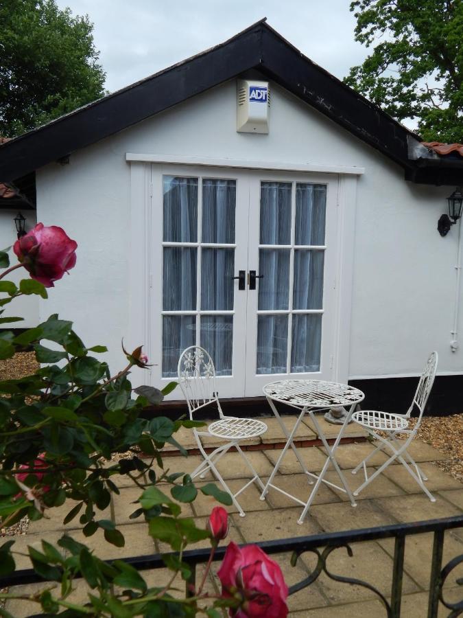 Frogs Hall B&B Eye  Eksteriør bilde